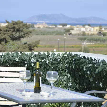 Stagnone House בית נופש *